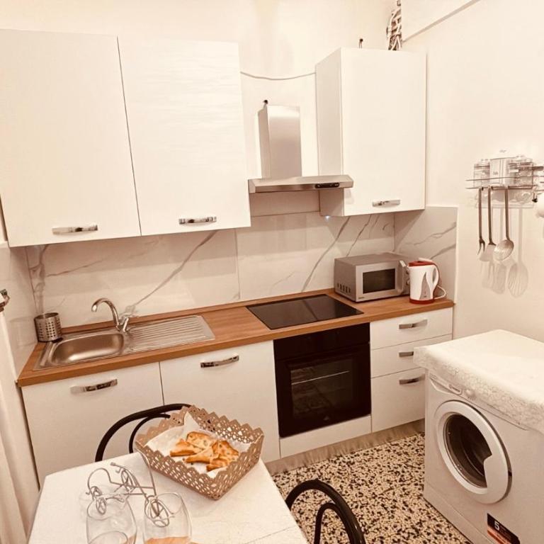 Appartamento retrò-chic in La Spezia - One-Bedroom Apartment - 4