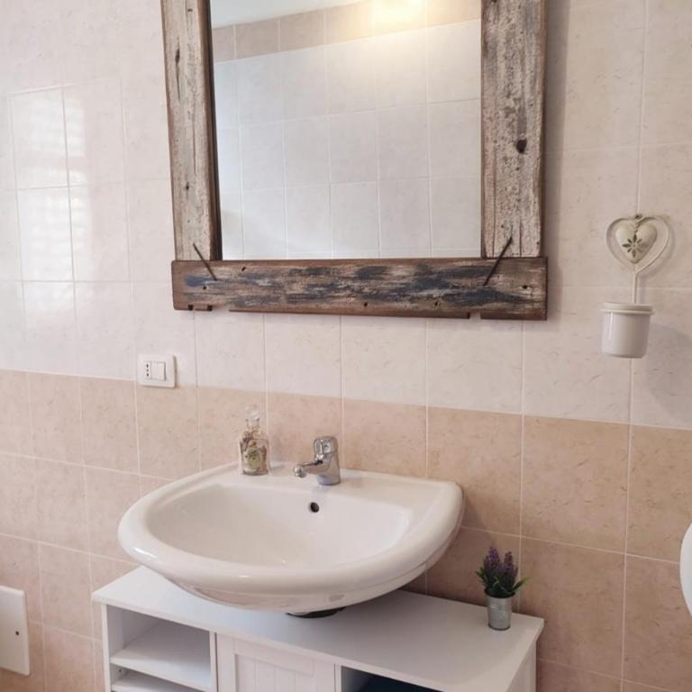 Villetta vista mare a pochi passi dalla spiaggia - Two-Bedroom House - 21