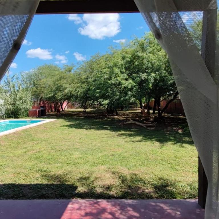 Finca con pileta - Casa de 3 dormitorios - 1