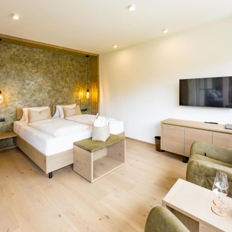Weingut-Wohlfühlzimmer Adam-Lieleg - Chambre Double Deluxe avec Balcon - 2