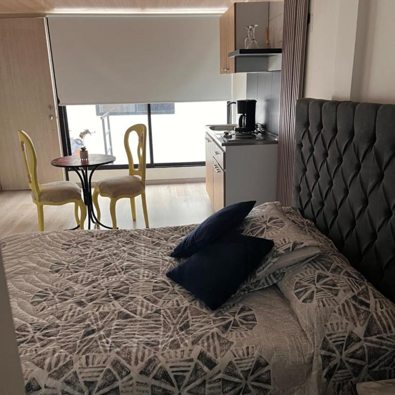 W living 203 - One-Bedroom Apartment - 3