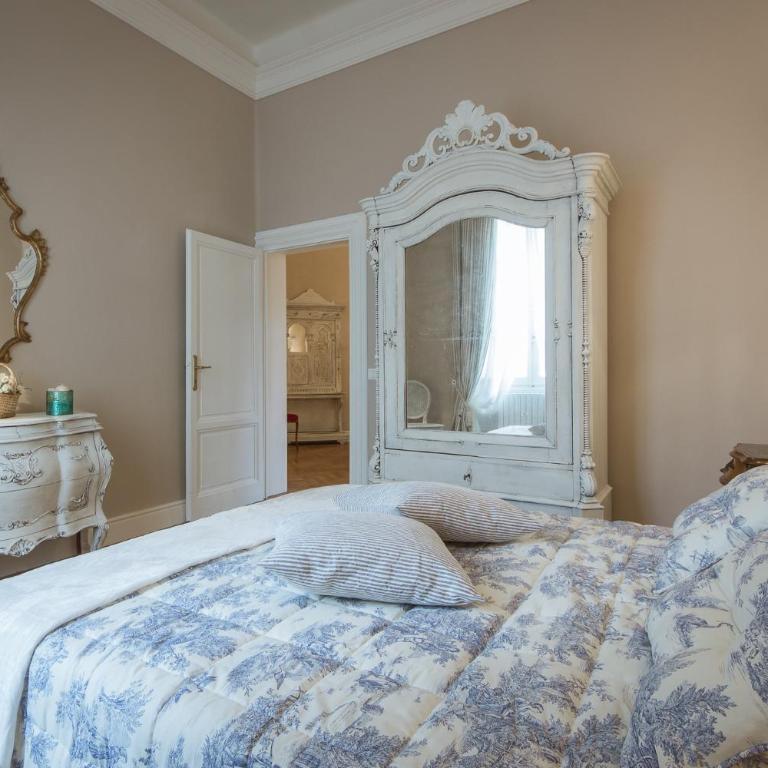 Leopoldo Luxurious Apartment - Daily refresh available - Appartamento Deluxe con 4 Camere da Letto - 6