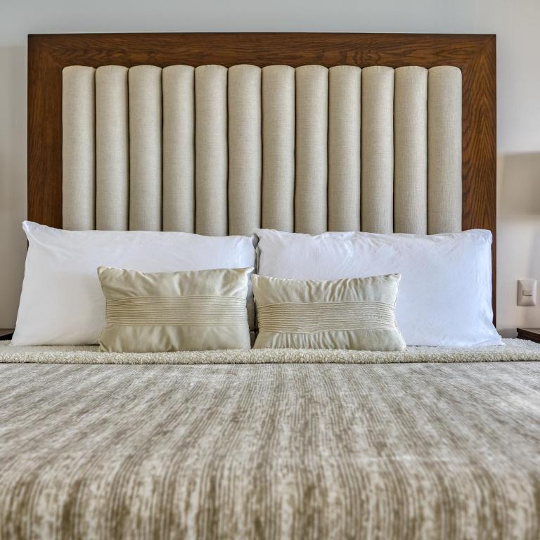 Luxury Oceanfront Condo Residence - Apartamento de 2 dormitorios - 56