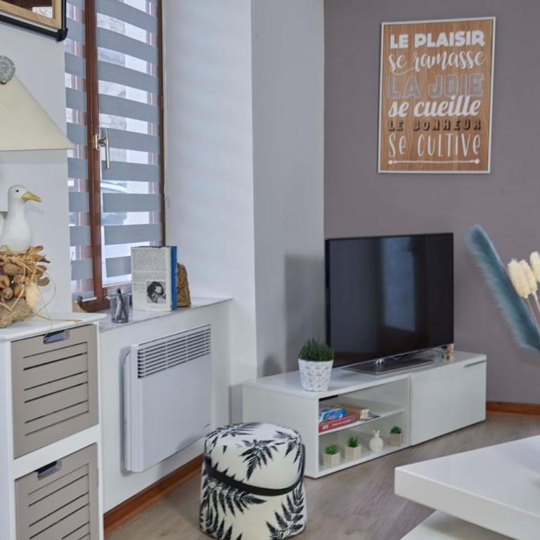 Appartement au pied des remparts avec place de parking - Appartement 1 Chambre - 1
