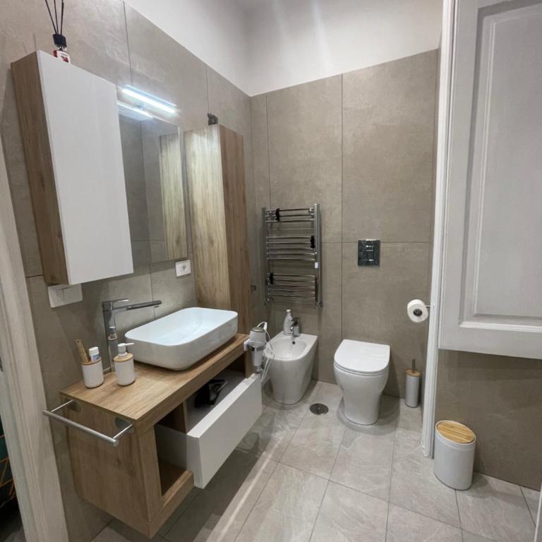 Nigalù House - Camera Matrimoniale con Bagno Privato - 10