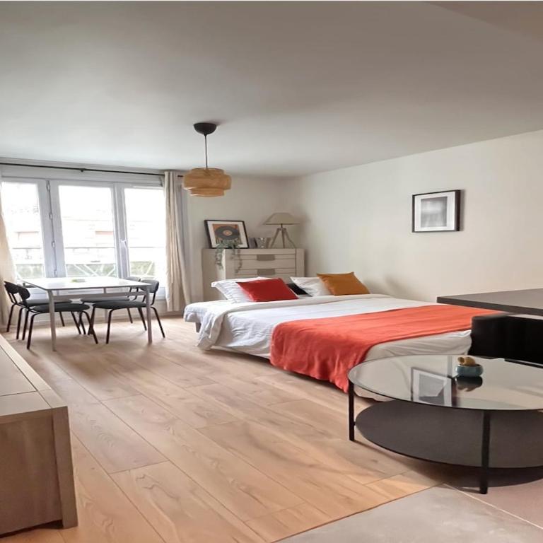 Splendid 2bdrs Flat with Balcony-Paris 15 - Mid T - Appartement 2 Chambres - 11