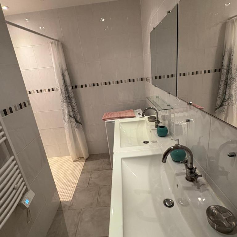 le Gite de la Bergerie - Three-Bedroom Home - 4
