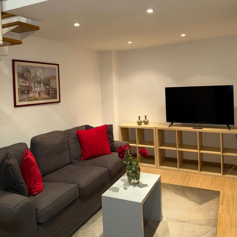 Kejsi Home - One-Bedroom Apartment - 5