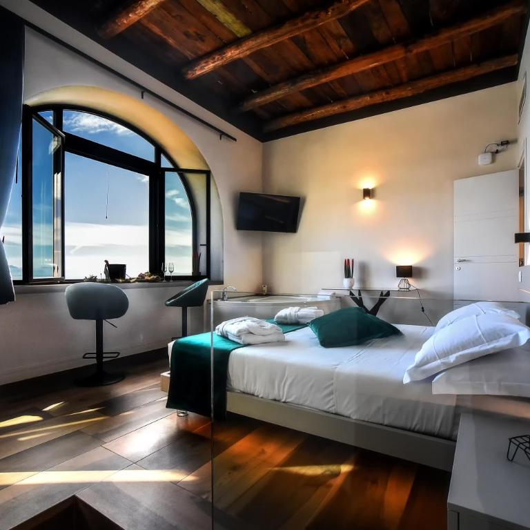 Kemì Luxury Suites - Camera King con Vista Mare - 2