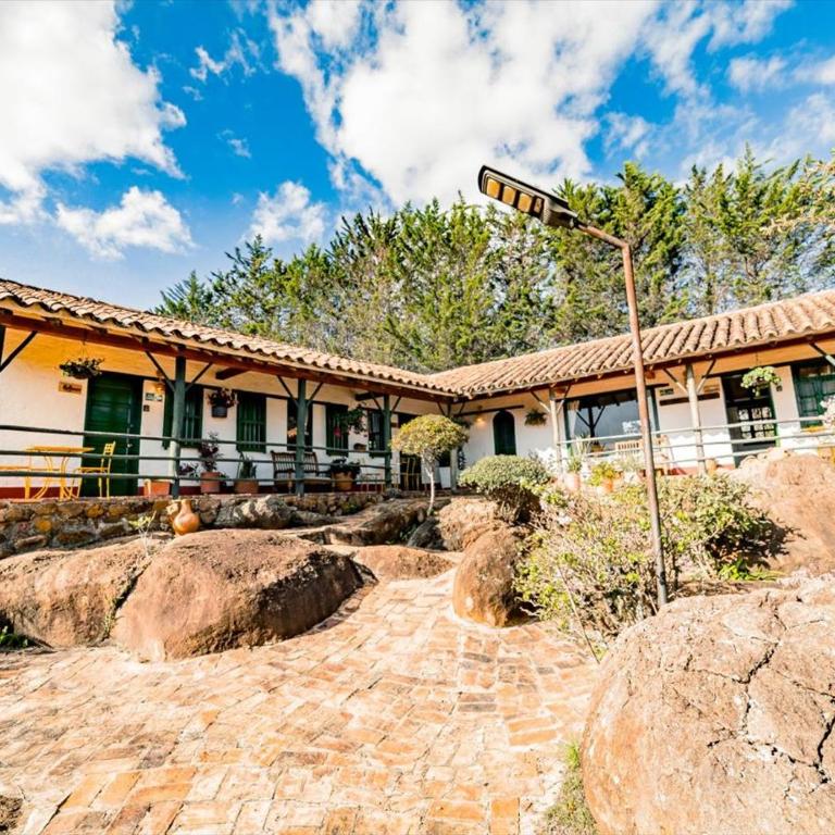 El Hayuelo Ecolodge - Estudio con vistas al jardín - 2