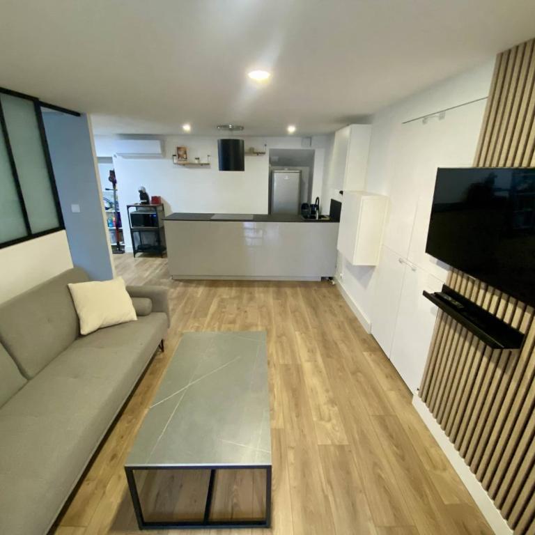 Nice Port apartment AC Parking - Appartement 1 Chambre - 2