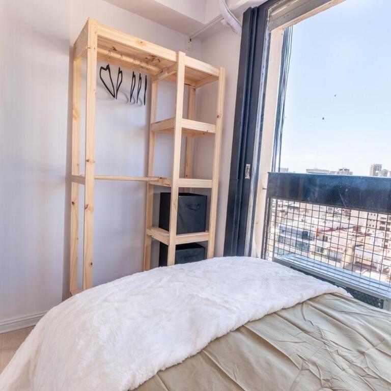 Excelente Triplex en zona historica de Buenos Aires - Apartamento de 3 dormitorios con balcón - 52
