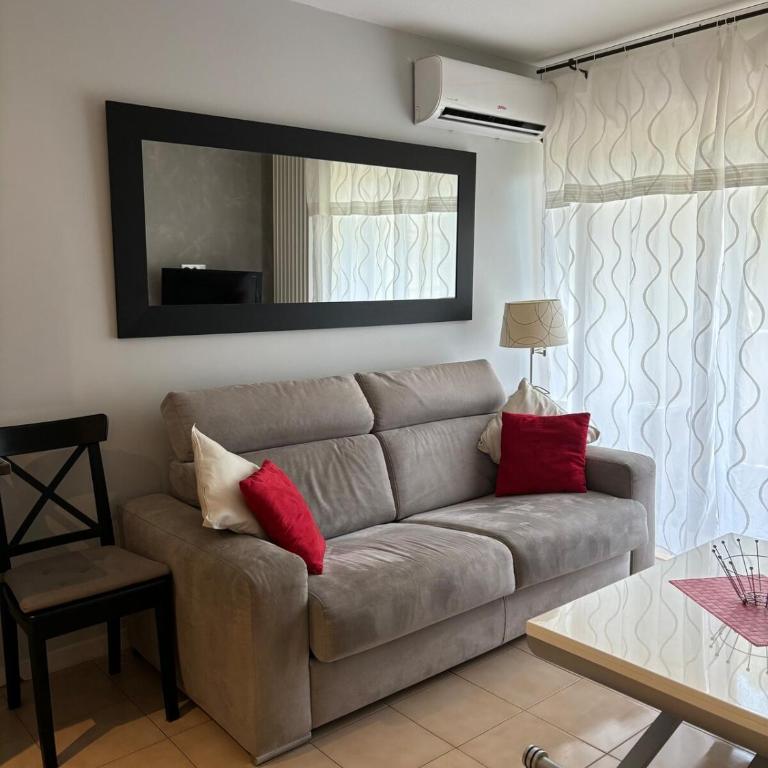 Joli appartement en résidence avec piscine et gardien - One-Bedroom Apartment - 2