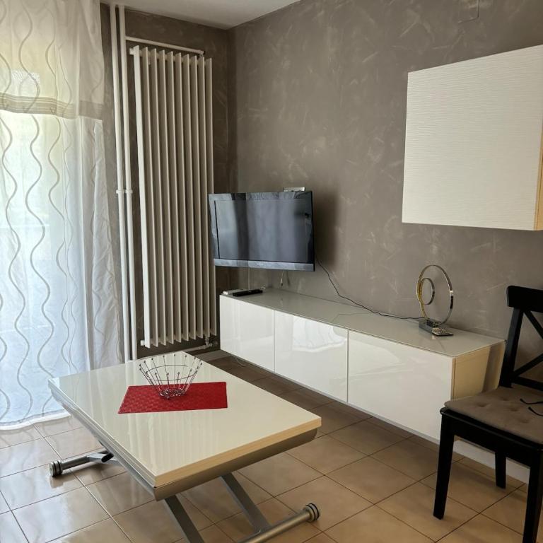 Joli appartement en résidence avec piscine et gardien - One-Bedroom Apartment - 6