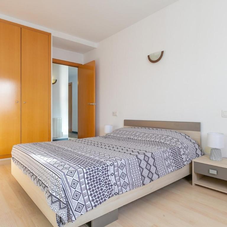 V030 - Port Canigo - Two-Bedroom Apartment - 26