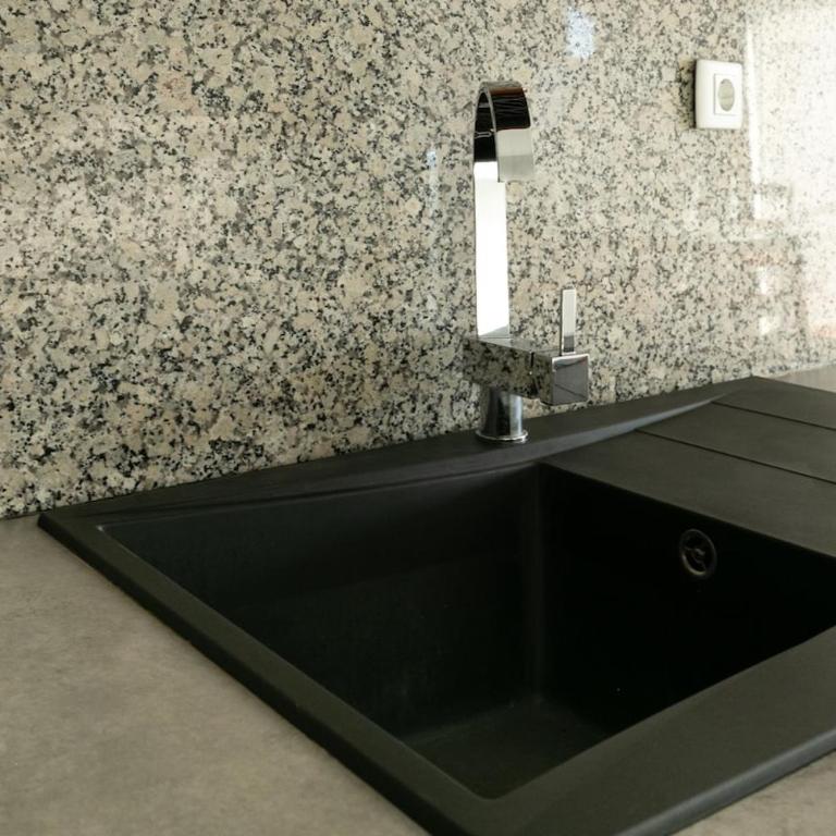 V030 - Port Canigo - Two-Bedroom Apartment - 23