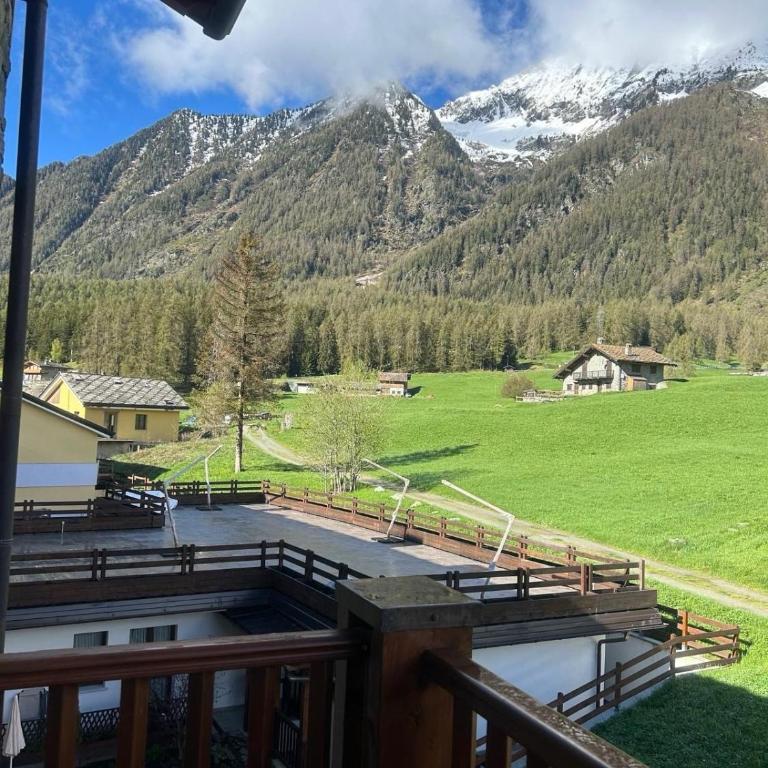 Petite Maison Du Coeur Champoluc - Spa, Gym e Aree relax - Appartement Supérieur avec Balcon - 40