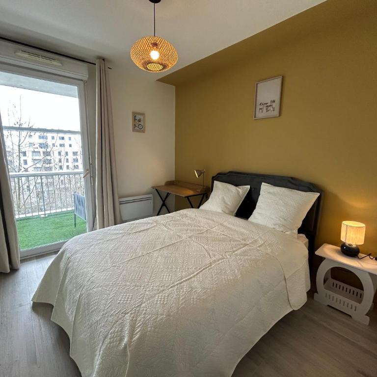 Large bright T4, tram, parking - Apartamento de 3 dormitorios - 12