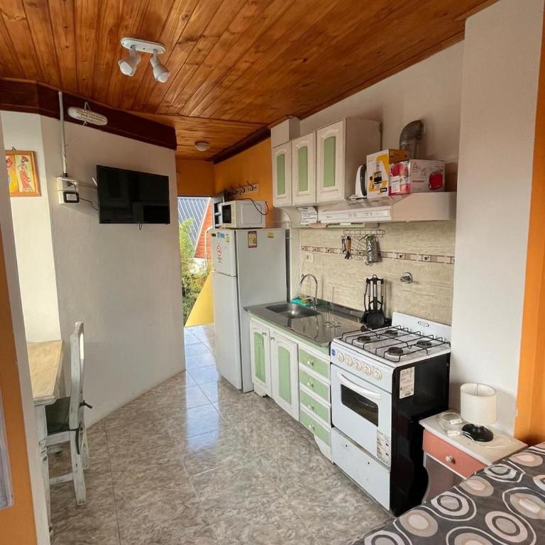 Complejo Cascadas de Artalaz - Casa - 7