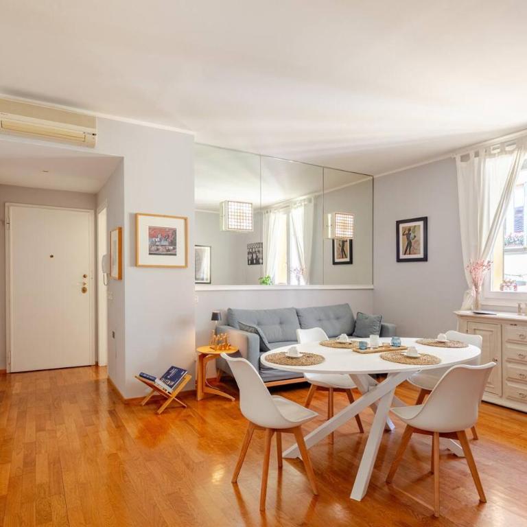 Santo Stefano Square - Appartamento con 2 Camere da Letto - 2