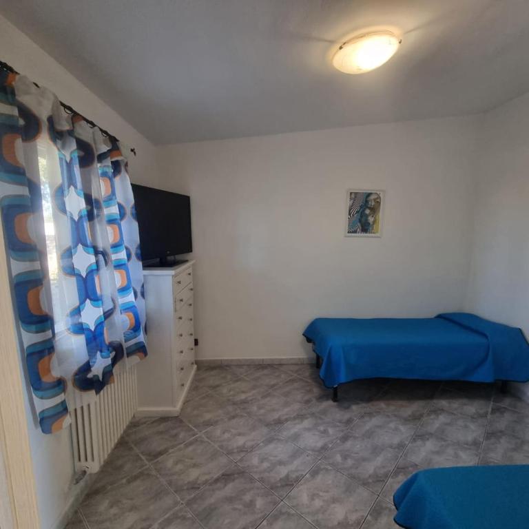 IL GELSO LECCE Affitti Brevi - Camera Doppia con Letti Singoli e Bagno in Comune - 9