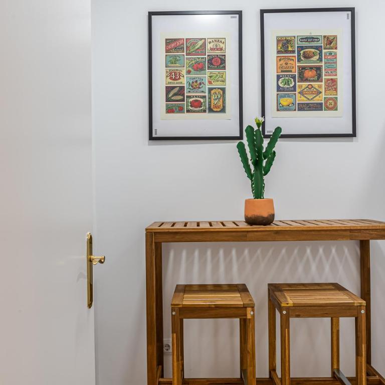 Hogar Malasaña II - Three-Bedroom Apartment - 9