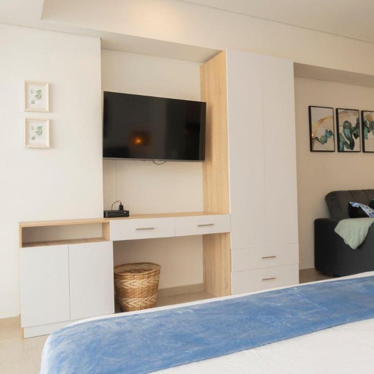 Suite Cama King Balcon Vista Hermosa CB634 - Studio with Balcony - 8