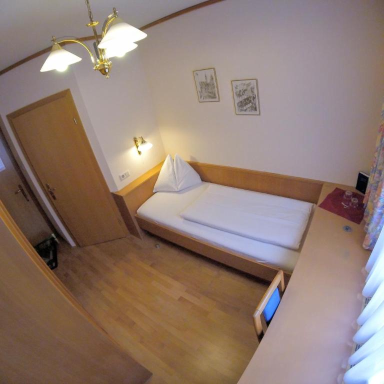 Gasthof Bokan - Einzelzimmer mit Parkplatz - 7
