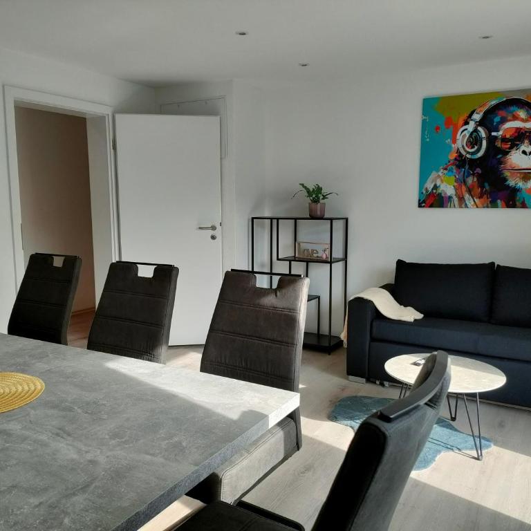Modernes, stilvolles Apartment 5 - Apartment mit Balkon - 2