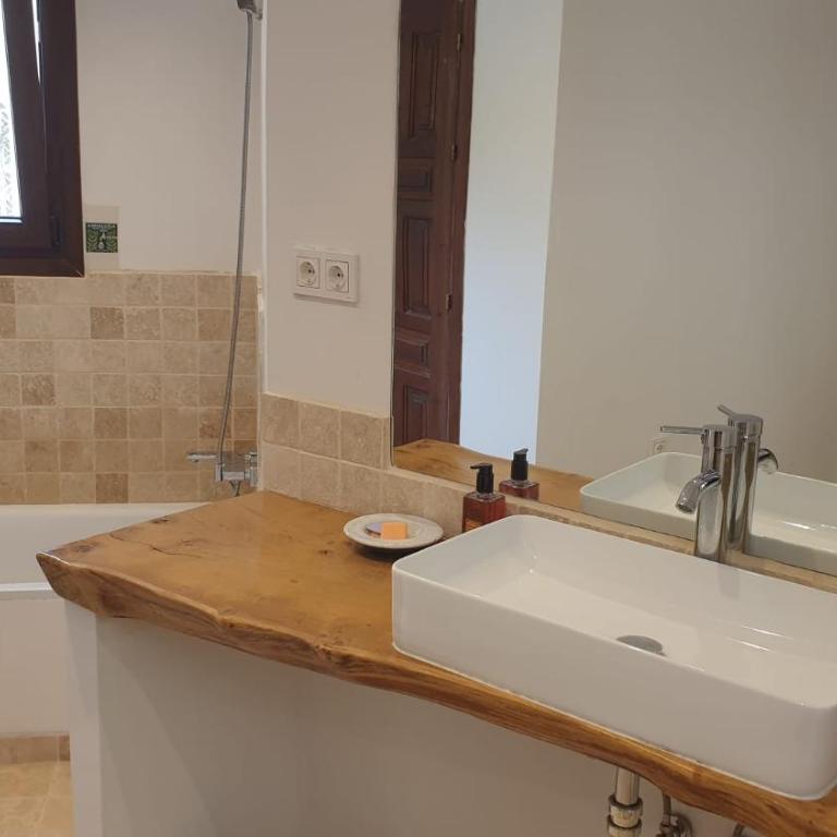 Habitación doble con baño grande privado en piso compartido - Apartamento de 1 dormitorio - 10