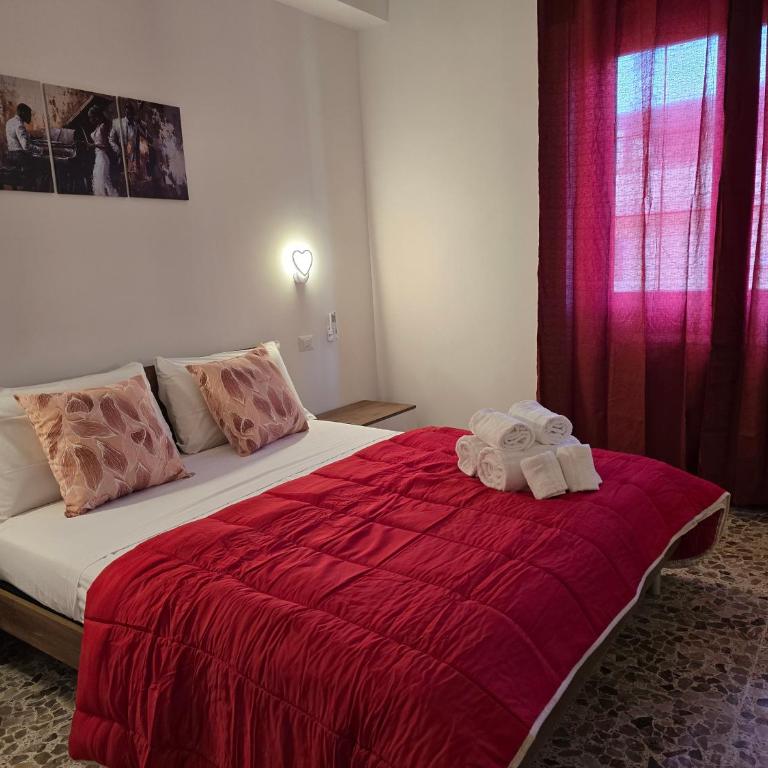 THAT'S LOVE Fiumicino airport Jazz-8min airport-100mt historic center - Double Room with Private Bathroom - 14