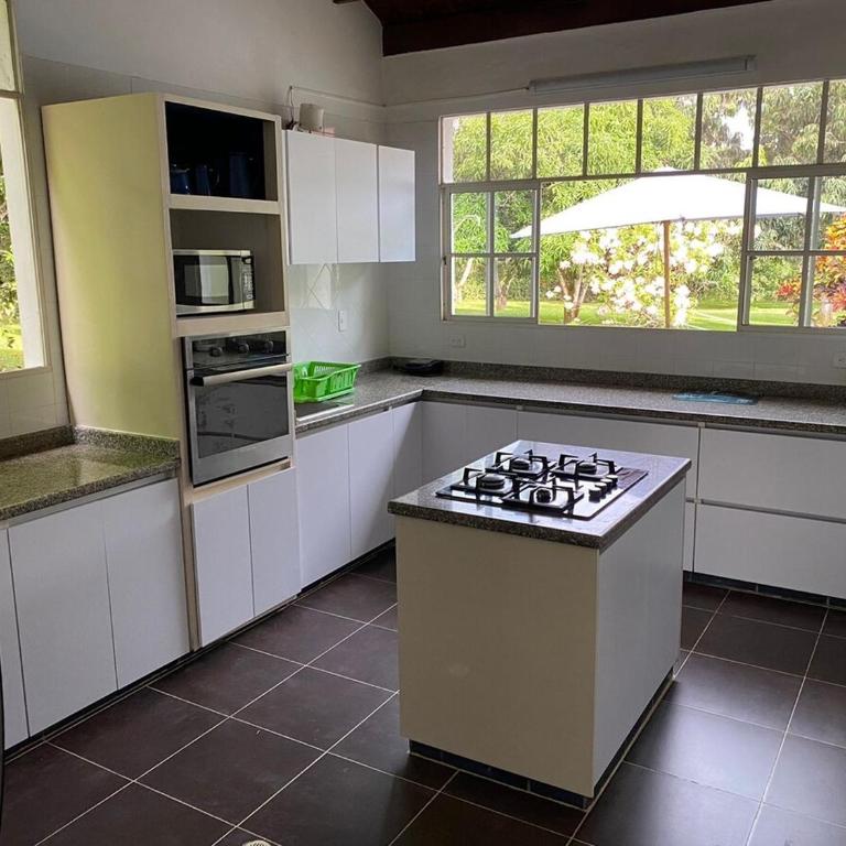 Espectacular finca en Anapoima - Casa de 5 dormitorios - 11