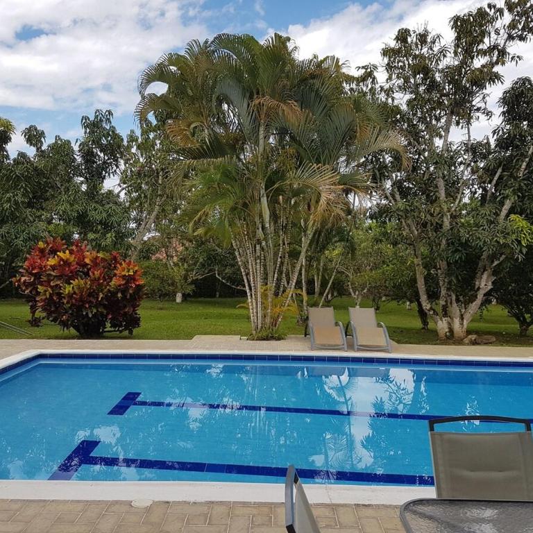 Espectacular finca en Anapoima - Casa de 5 dormitorios - 15