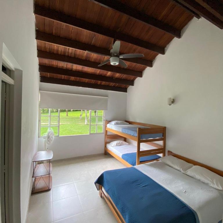Espectacular finca en Anapoima - Casa de 5 dormitorios - 17