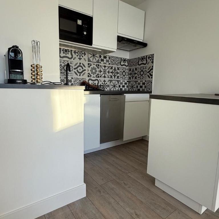 Appartement vue mer Carnon Plage dernier étage proche Parc Expo - Appartement 1 Chambre - 10
