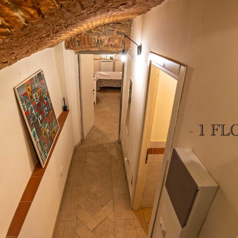 Casa MEDICI RICCARDI - 50mt da Piazza Duomo - Appartamento con 2 Camere da Letto - 20