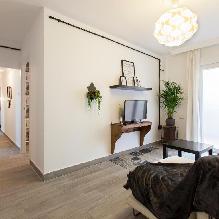 Bonito apartamento cerca del Palacio de Congresos - Two-Bedroom Deluxe Apartment - 9