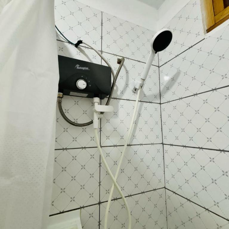Comfortable House - Two-Bedroom Apartment - 9