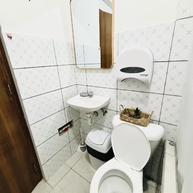 Comfortable House - Two-Bedroom Apartment - 5