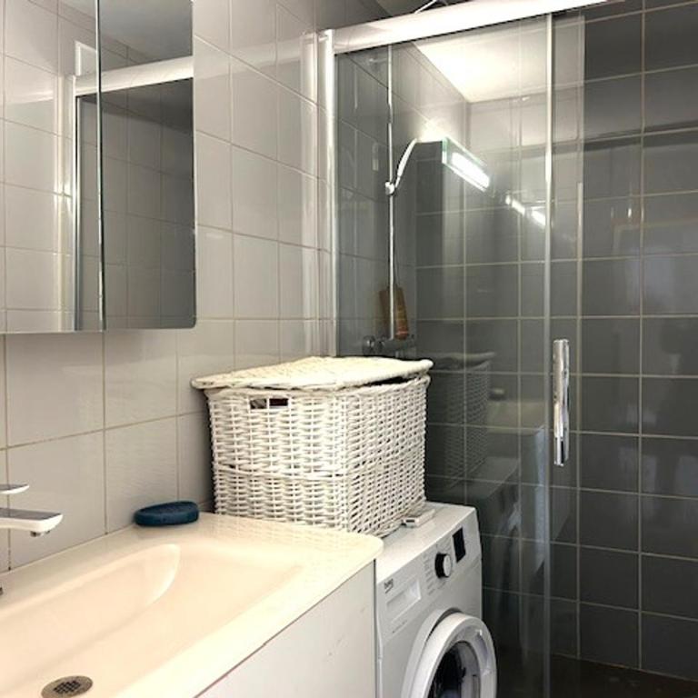 Appartement lumineux 2 chambres face mer à Saint-Jean-de-Monts - FR-1-652-54 - Apartment - 8