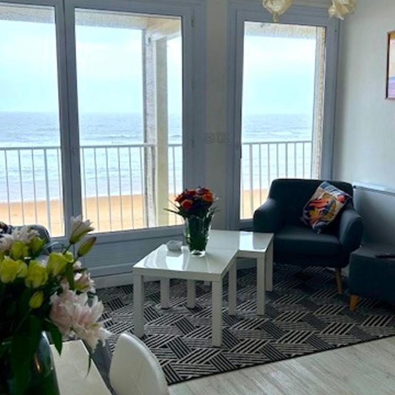 Appartement lumineux 2 chambres face mer à Saint-Jean-de-Monts - FR-1-652-54 - Apartment - 11