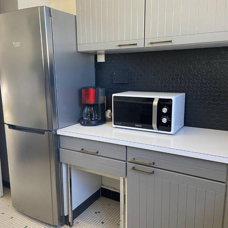 Charmant appartement lumineux et spacieux au centre de Royan - FR-1-738-44 - Apartment - 14