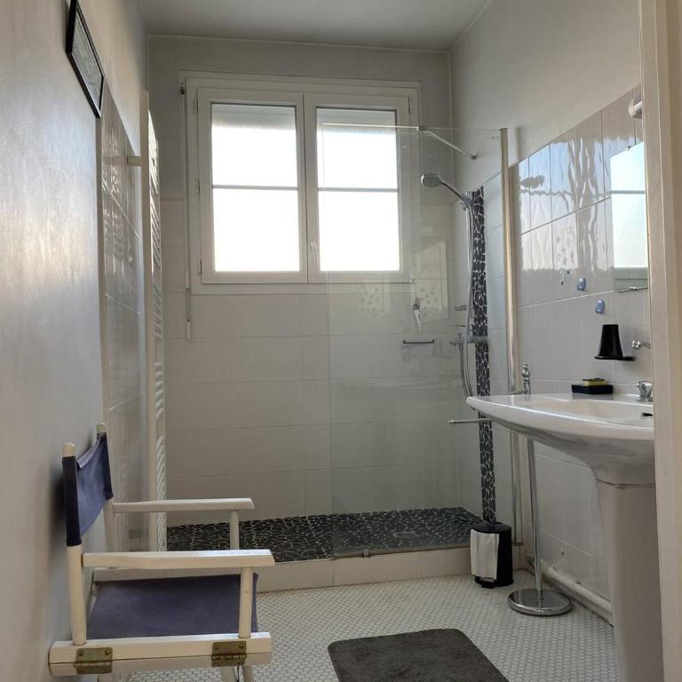 Charmant appartement lumineux et spacieux au centre de Royan - FR-1-738-44 - Apartment - 19