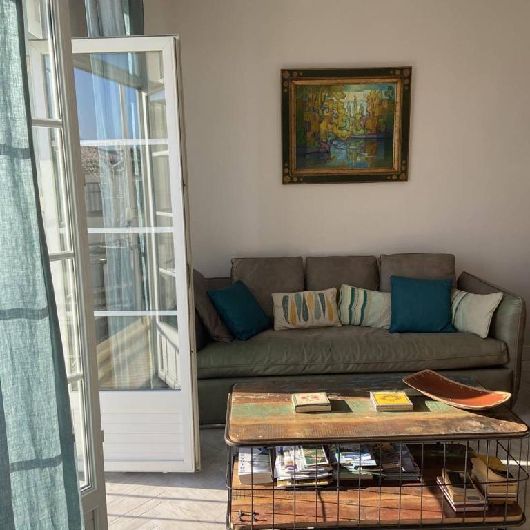 Charmant appartement lumineux et spacieux au centre de Royan - FR-1-738-44 - Apartment - 21