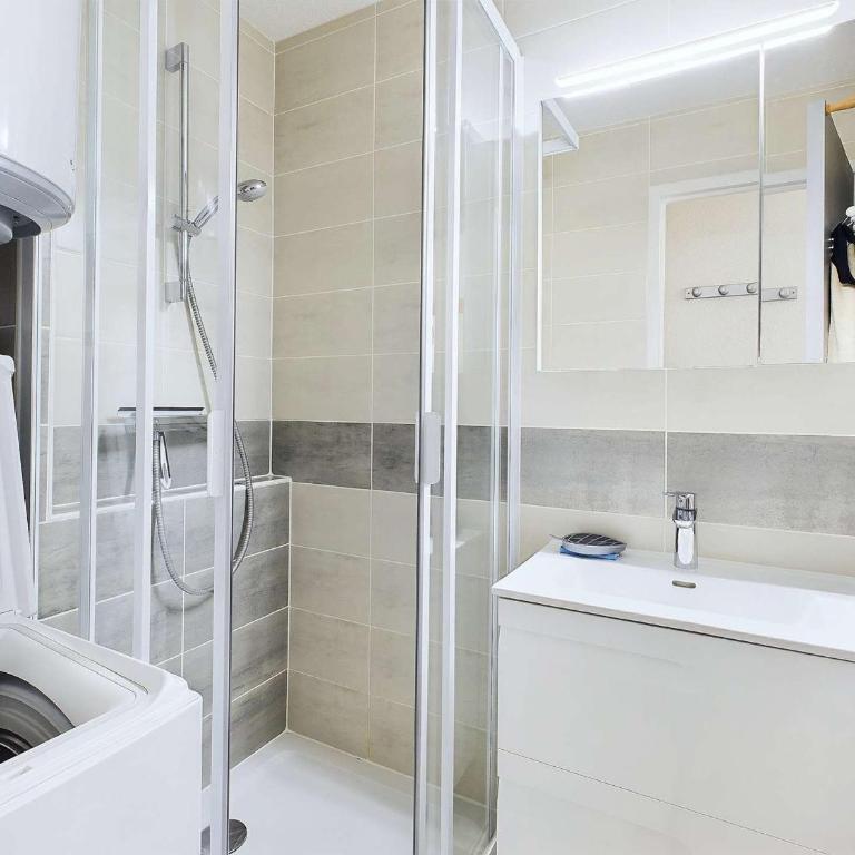 Appartement climatisé 2 pièces + cabine avec parking au cœur de Marseillan-Plage - FR-1-326-847 - Appartement - 6