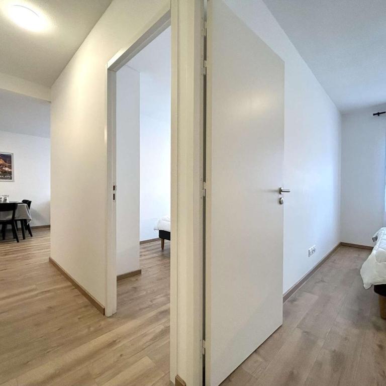 Appartement 3 pièces, 2 chambres, balcon, vue Briançon, WiFi gratuit - FR-1-330C-150 - Apartment - 18