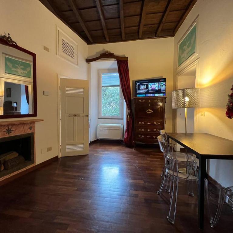 The Charm of Trastevere - One-Bedroom Apartment - 1