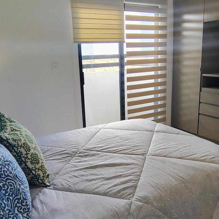 Condo a 8 min del centro histórico & a 15 min del aeropuerto - Two-Bedroom Apartment with View - 28