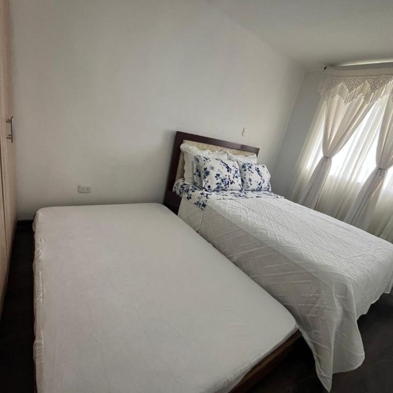 Hermoso Apartamento en zona exclusiva - Three-Bedroom Standard Apartment - 7