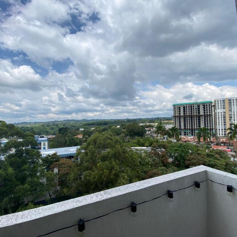 Hermoso Apartamento en zona exclusiva - Three-Bedroom Standard Apartment - 9